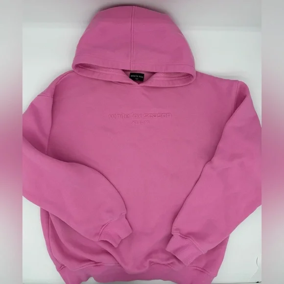 White Fox Pink Hoodie “White Fox Season” Embossed Logo Size S/M Oversized - Picture 2 of 10